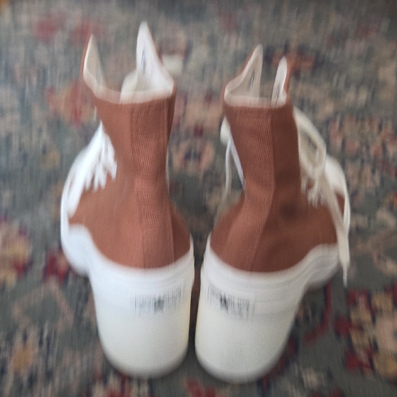 Converse Women's Heeled Boots - Tan and White - Picture 5 of 10